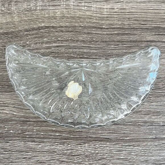 Golden Crown Vintage Crystal Crescent Shaped Trinket Dish - Picture 3 of 3